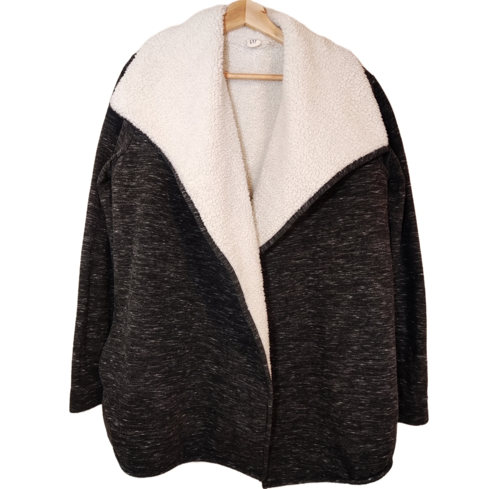 Gap shearling lined shall sweater